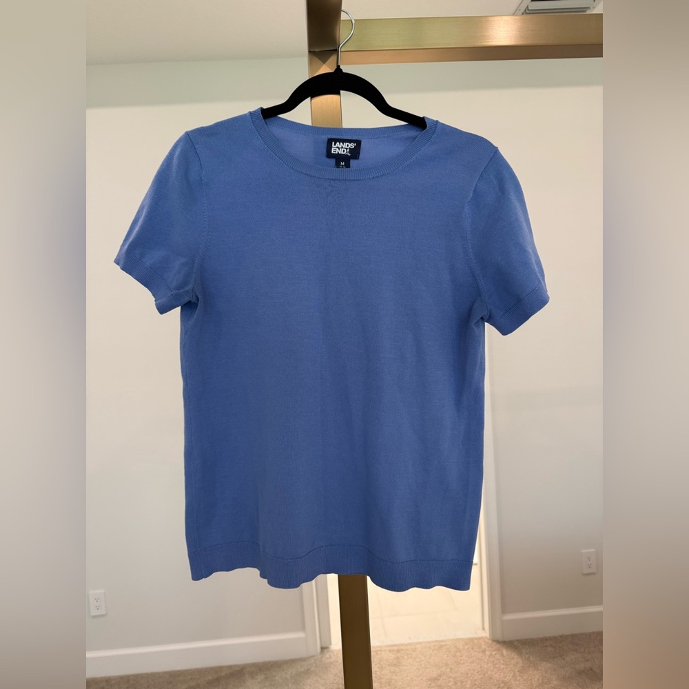 Lands' End Periwinkle Blue Crewneck Short Sleeve Knit Top -size M (10-12)
